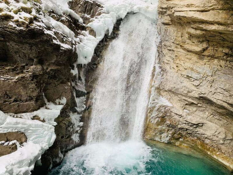 2-day-private-tour-banff-lake-louise-columbia-icefield-tour