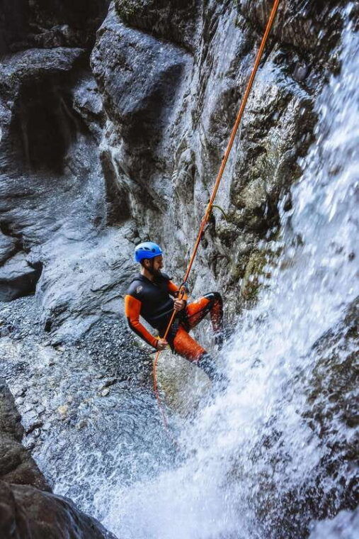 adrenaline-canyoning-tour