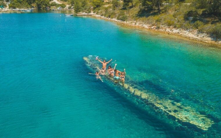 adriatica-tour-blue-lagoon-and-solta-from-trogir-or-split-3