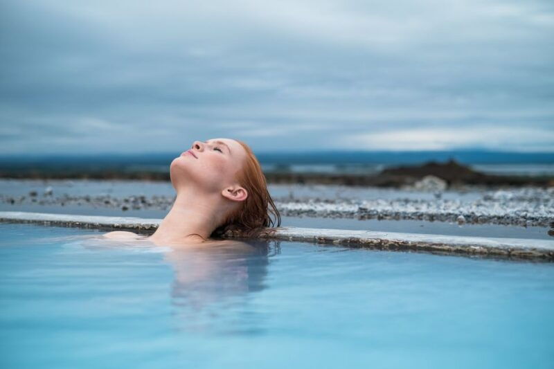 akureyri-myvatn-nature-baths-and-godafoss-waterfall-tour