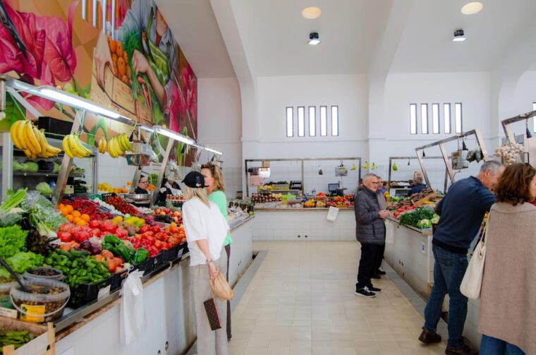 albufeira-a-local-experience-w-food-tasting-local-shops