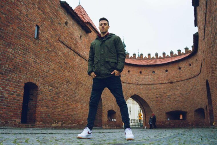 amazing-photo-walk-through-the-old-town-of-warsaw-3