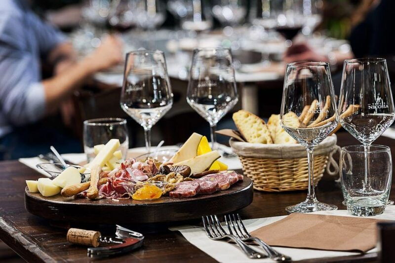 argostoli-kefalonian-wine-tasting-with-gourmet-lunch