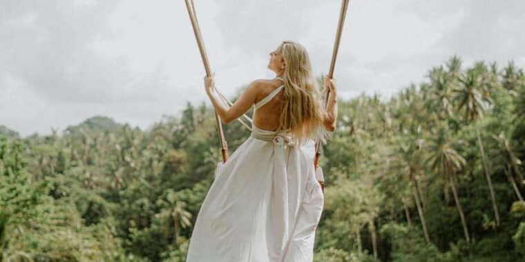 bali-lempuyang-temple-tour-with-photographer-bali