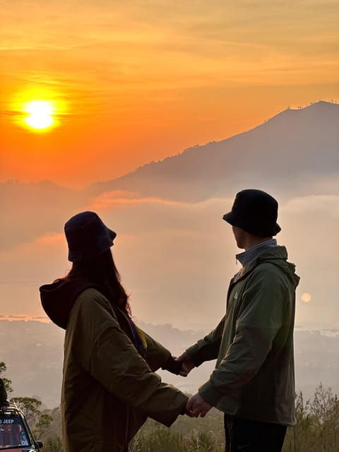 bali-mt-batur-jeep-sunrise-w-hot-springs-floating-temple