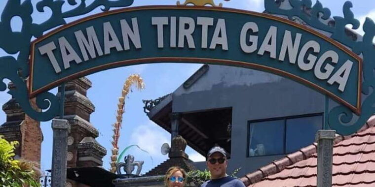 bali-the-gate-of-haven-trip-private-tour-luxury-car