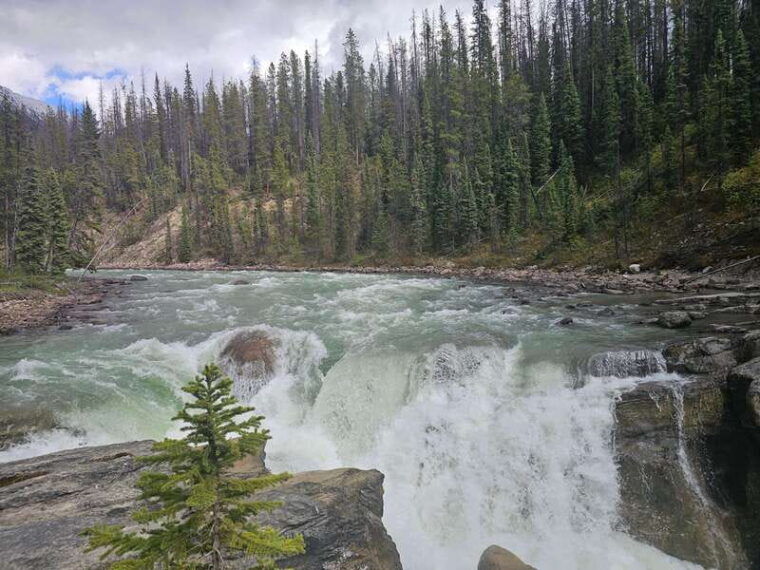 banff-to-jasper-one-way-private-tour-sightseeing
