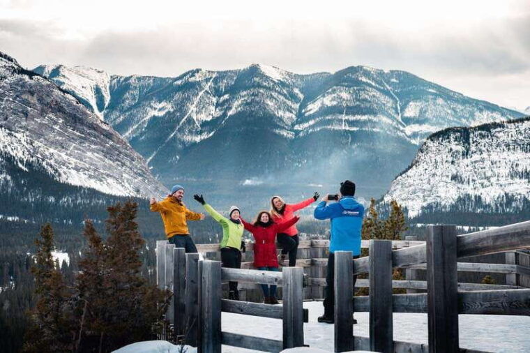 banff-wildlife-and-sightseeing-minibus-tour