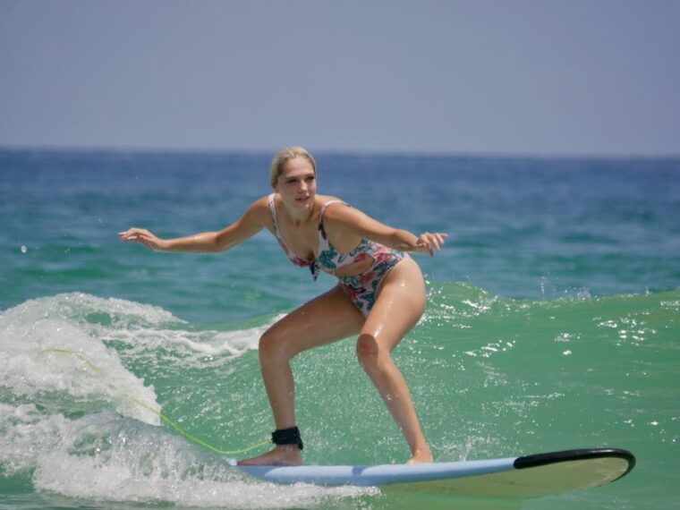 bang-tao-beach-group-or-private-surf-lessons