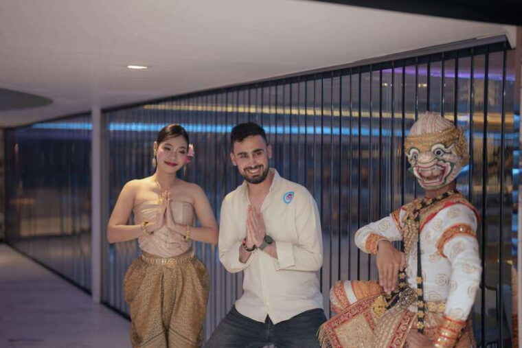 bangkok-chao-phraya-river-dinner-cruise-live-music-dance