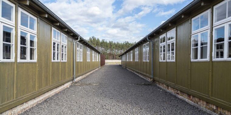 berlin-sachsenhausen-concentration-camp-and-potsdam-tour