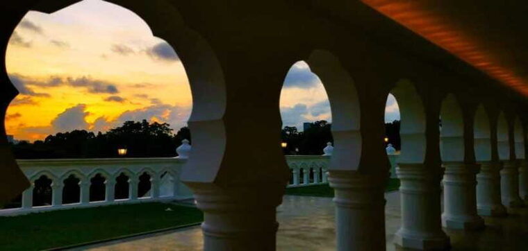 botanic-gardens-tiong-bahru-walking-tour-with-breakfast