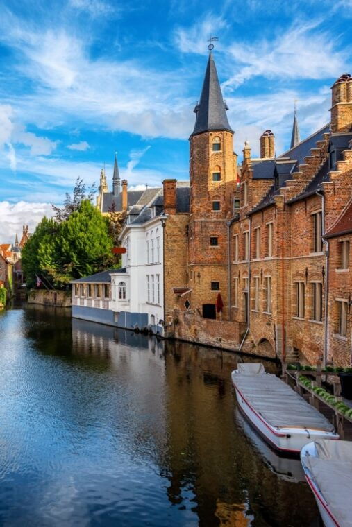 bruges-guided-rickshaw-tour