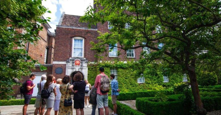 cambridge-2-hour-private-university-walking-tour