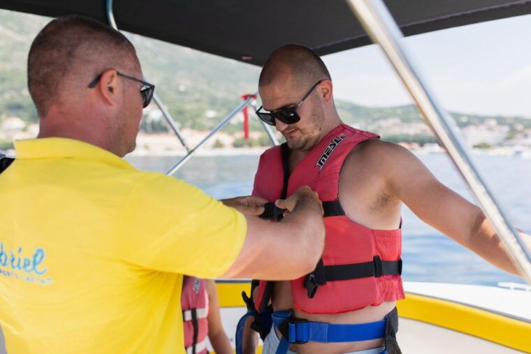 cavtat-parasailing