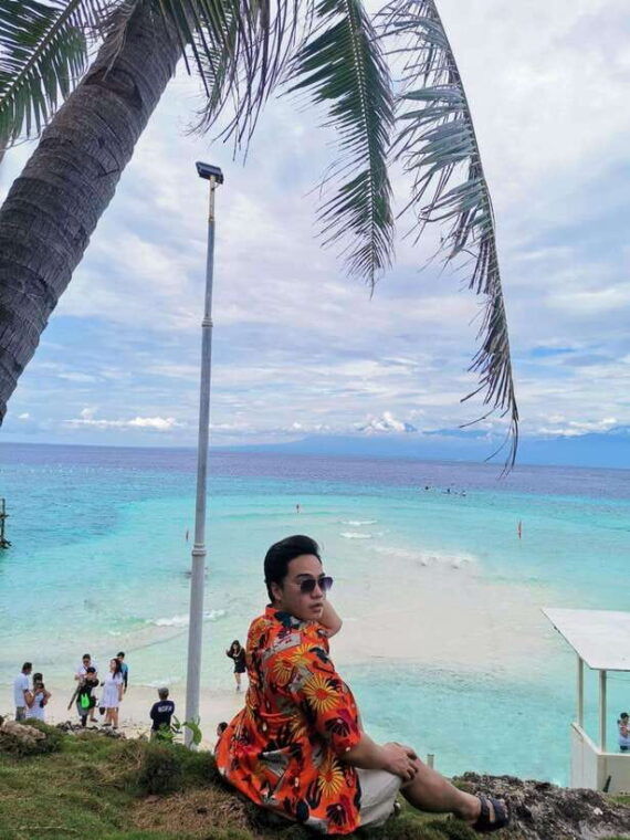 cebu-whaleshark-encounter-tumalog-falls-sumilon-sandbar
