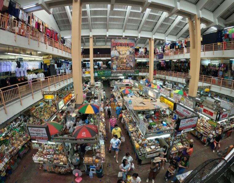 chiang-mai-market-and-trishaw-ride-tour-with-local-lunch