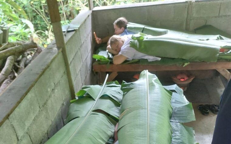 cnx-trekking-villager-living-in-forest-tea-coffee-farm