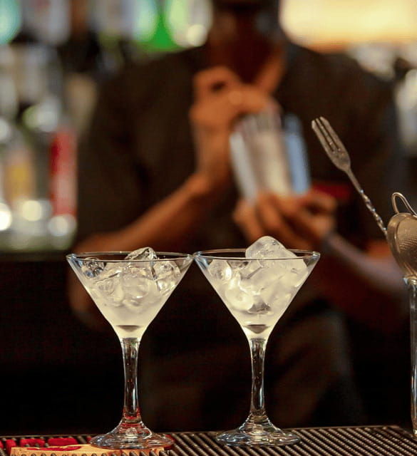 colombo-sri-lankan-street-food-tasting-on-rooftop-bar