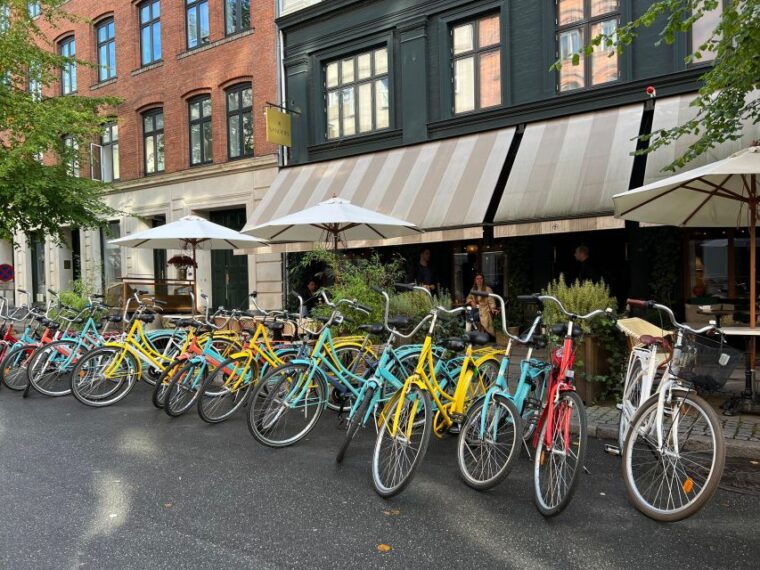 copenhagen-city-highlights-guided-bike-tour
