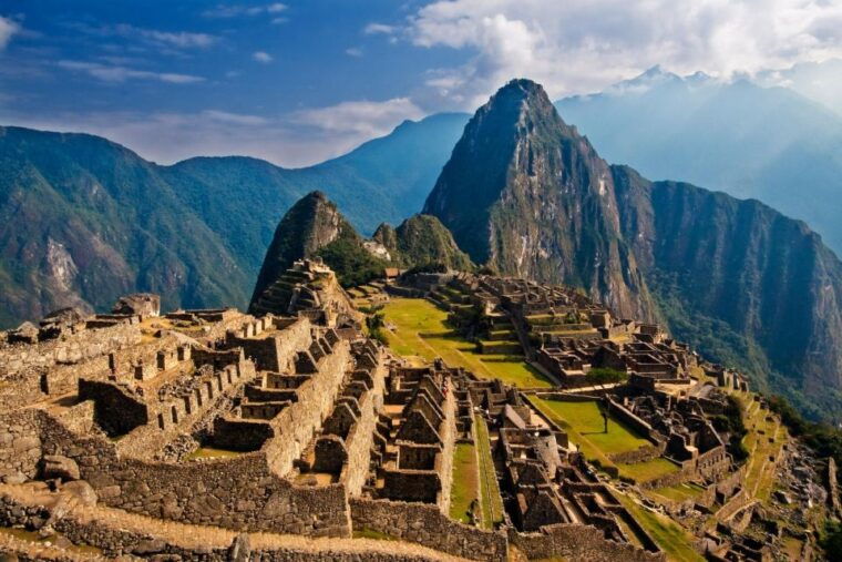 cusco-in-5-days-machu-picchu-rainbow-mountain-humantay