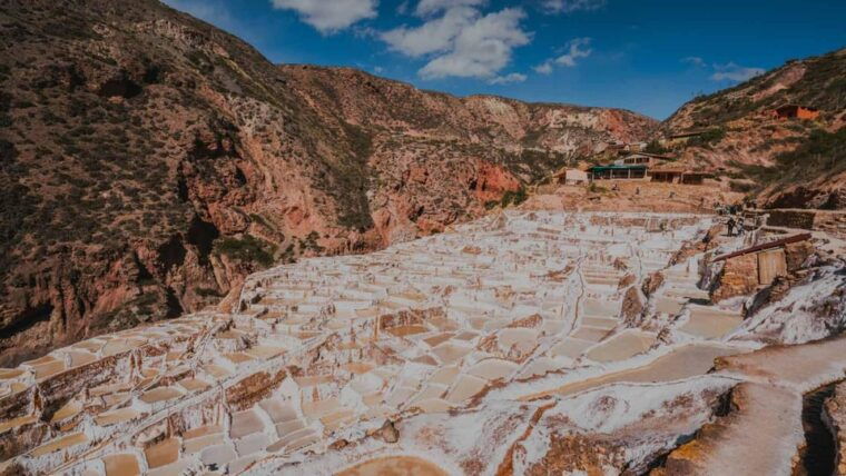 cusco-tour-to-the-sacred-valley-and-machu-picchu-in-two-days