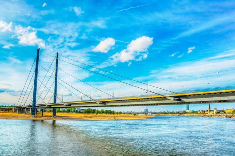 dusseldorf-city-sightseeing-cruise-on-the-rhine