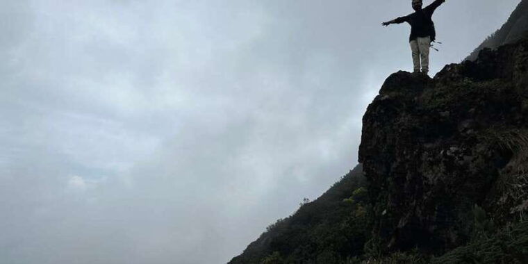 exclusive-knuckles-camping-tour-from-kandy