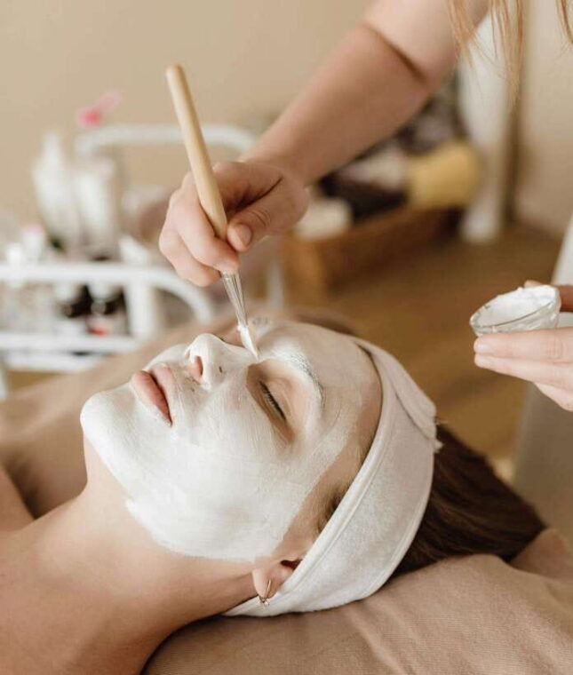 facial-treatments-with-villa-hotel-and-home-services