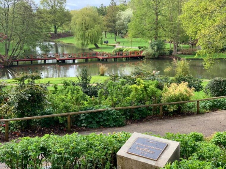 from-brighton-leeds-castle-canterbury-full-day-trip