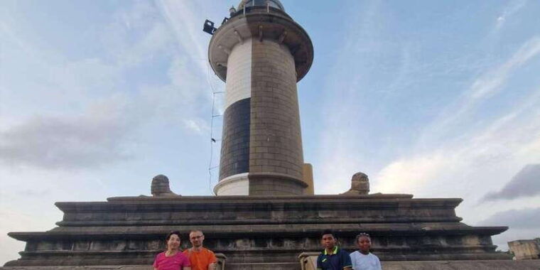 from-colombo-private-city-tour-shopping-tour-by-tuk-tuk