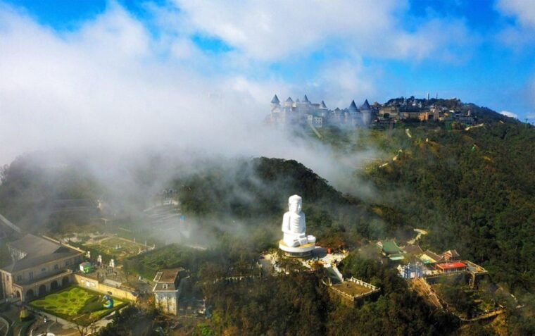 from-da-nang-hoi-an-ba-na-hills-golden-bridge-small-group