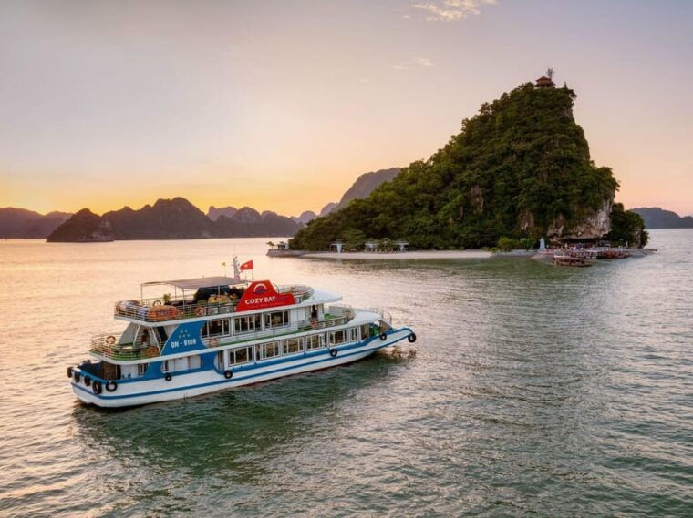 from-hanoi-explore-ha-long-bay-full-day