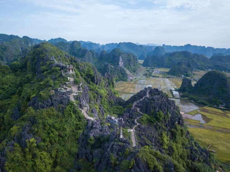from-hanoi-hoa-lu-trang-an-mua-cave-full-day-trip