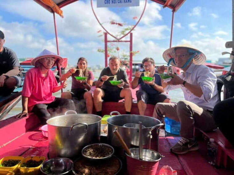 from-hcm-mekong-delta-tour-cai-rang-floating-market-2d1n