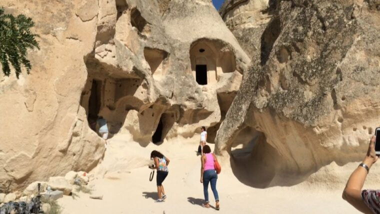 from-istanbul-4-day-istanbul-cappadocia-flightcave-hotel