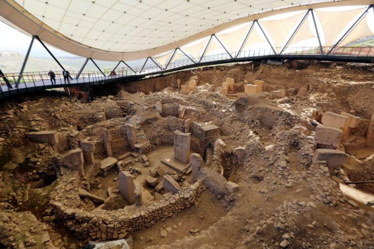 from-istanbul-gobeklitepe-day-tour