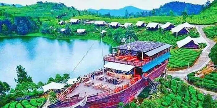 from-jakarta-private-tour-5-days-4-night-jakarta-explore