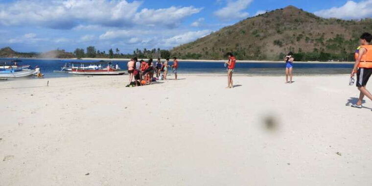 from-lombok-southern-gilis-private-snorkelling-day-trip