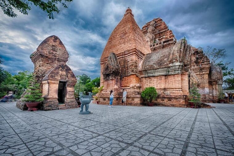 from-nha-trang-half-day-city-tour