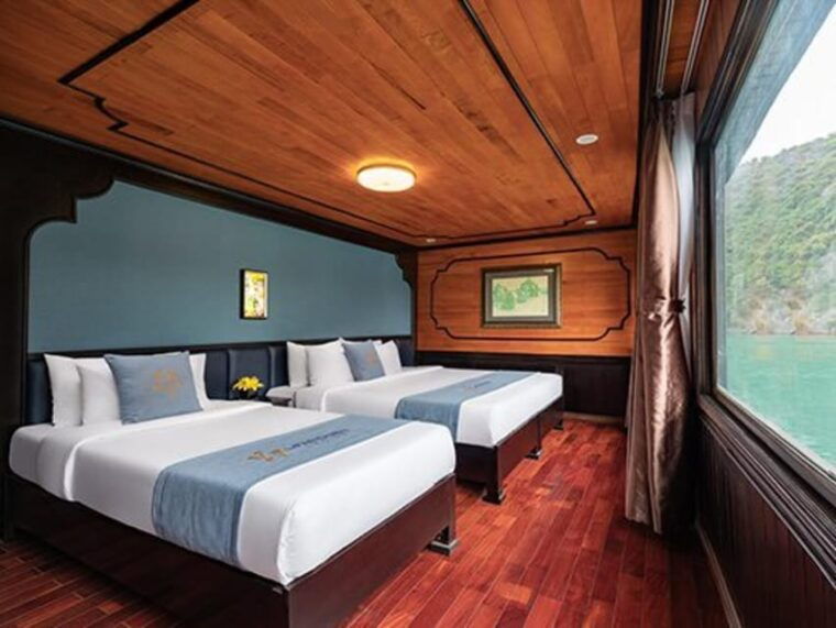 from-ninh-binh-lapandora-boutique-cruise-2-days-guide-tour