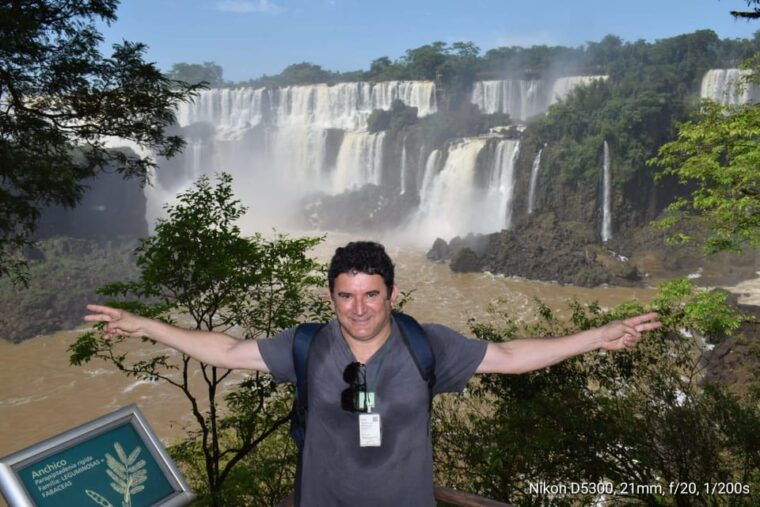 from-puerto-iguazu-iguazu-falls-guided-tour