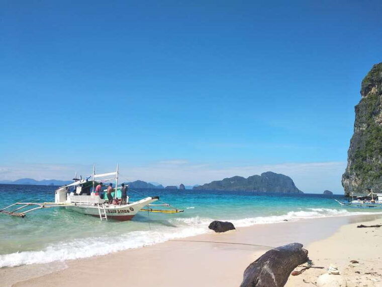 from-puerto-princesa-day-trip-to-el-nido-and-island-hopping