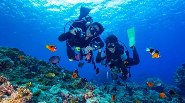 from-side-scuba-diving-explore-the-depths