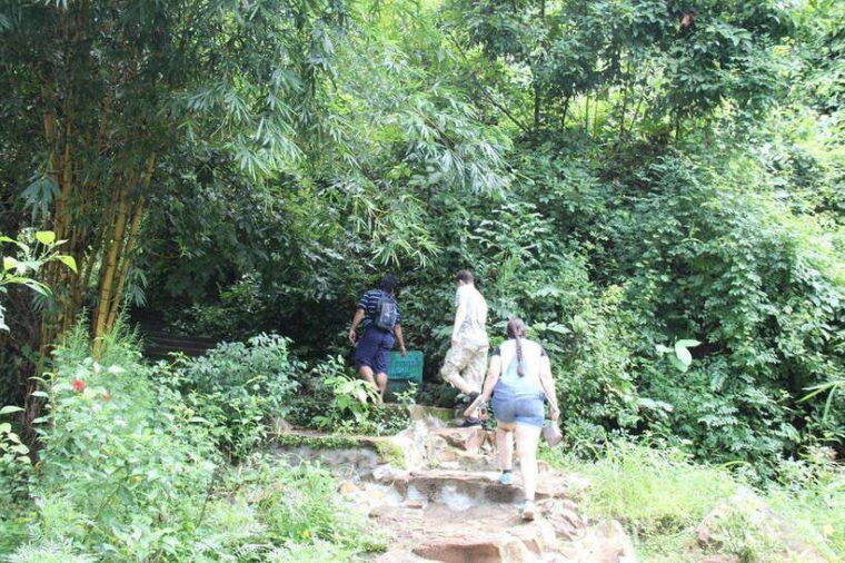 from-siem-reap-phnom-kulen-national-park-trekking-tour