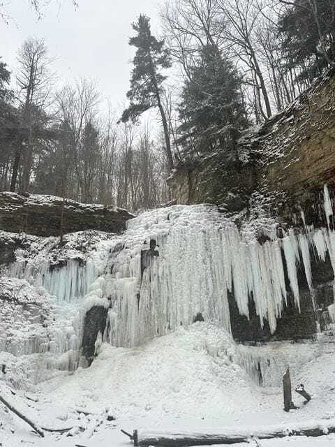 from-toronto-niagara-falls-day-trip-wine-tasting