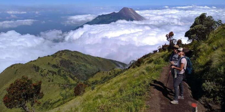 from-yogyakarta-mount-merbabu-one-day-hiking-tour
