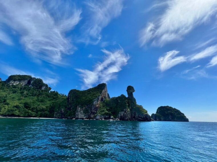 full-day-phi-phi-islands-krabi-private-speedboat-charter