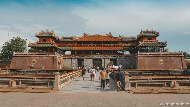 full-day-tour-explore-hai-van-pass-hue-city