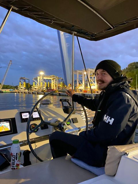 gdansk-scenic-evening-yacht-cruise-with-welcome-drink